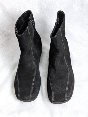 CLARKS Ashlyn Black Suede Leather Side Zip Wedge Ankle Boots Women's Size 9M